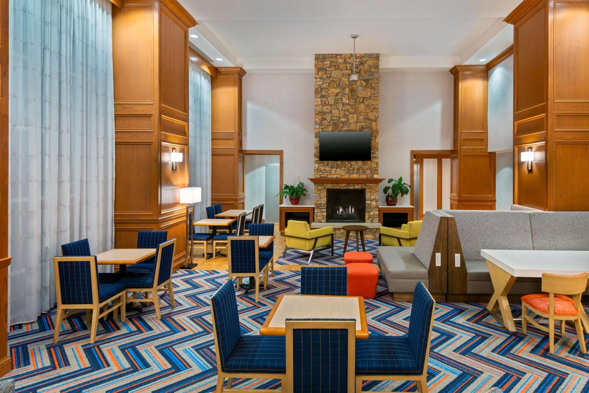 Hampton Inn & Suites Murfreesboro Eksteriør billede
