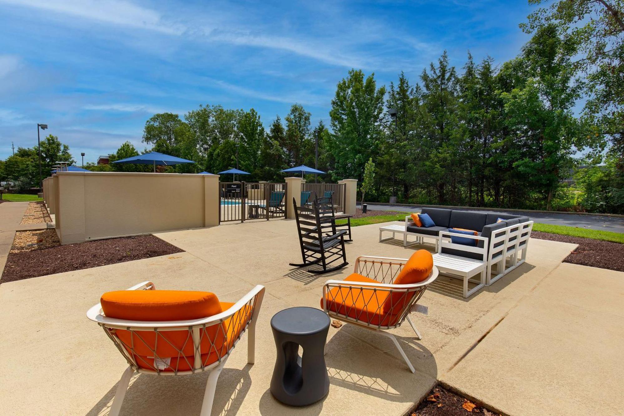 Hampton Inn & Suites Murfreesboro Eksteriør billede